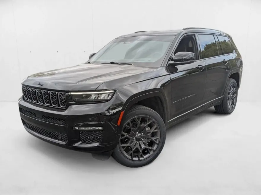 2023 Jeep Grand Cherokee L Summit Reserve photo 1
