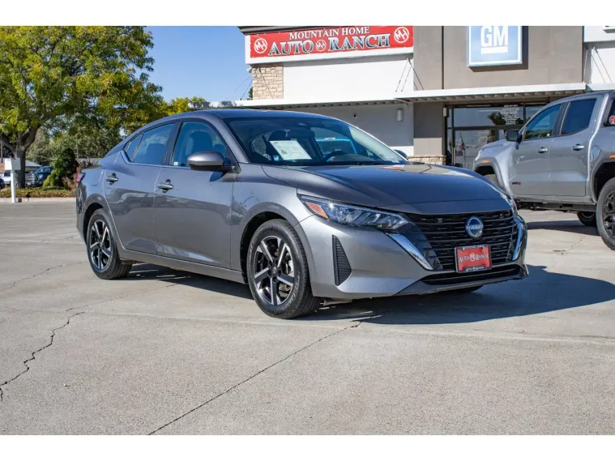 2024 Nissan Sentra SV photo 1