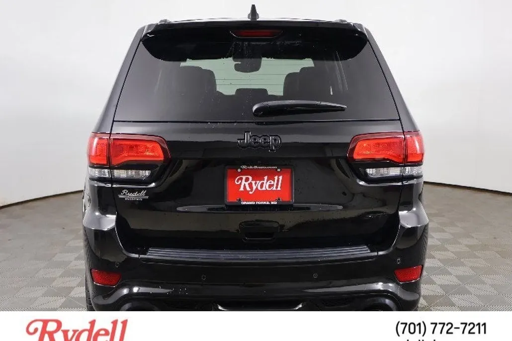2018 Jeep Grand Cherokee SRT8 photo 1