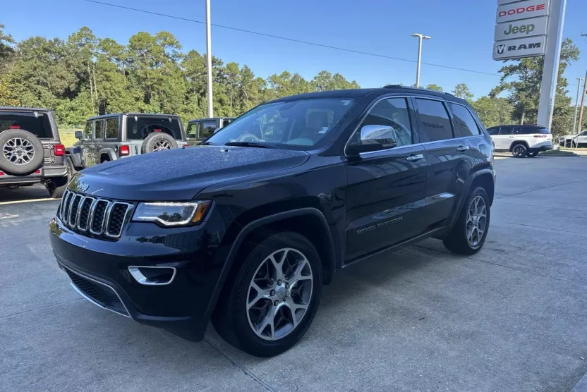 2021 Jeep Grand Cherokee Limited photo 1