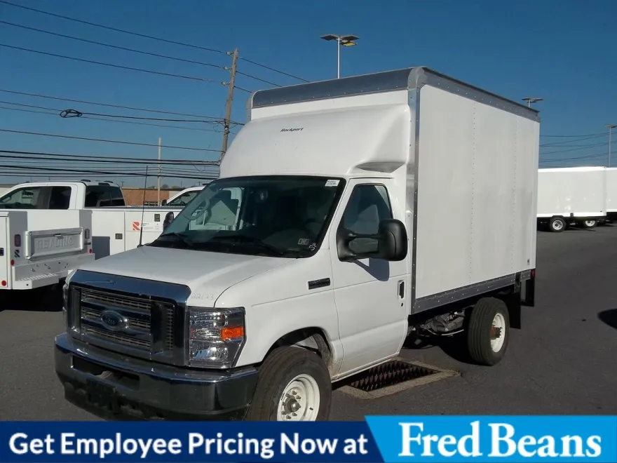 2025 Ford E-350 Base photo 1