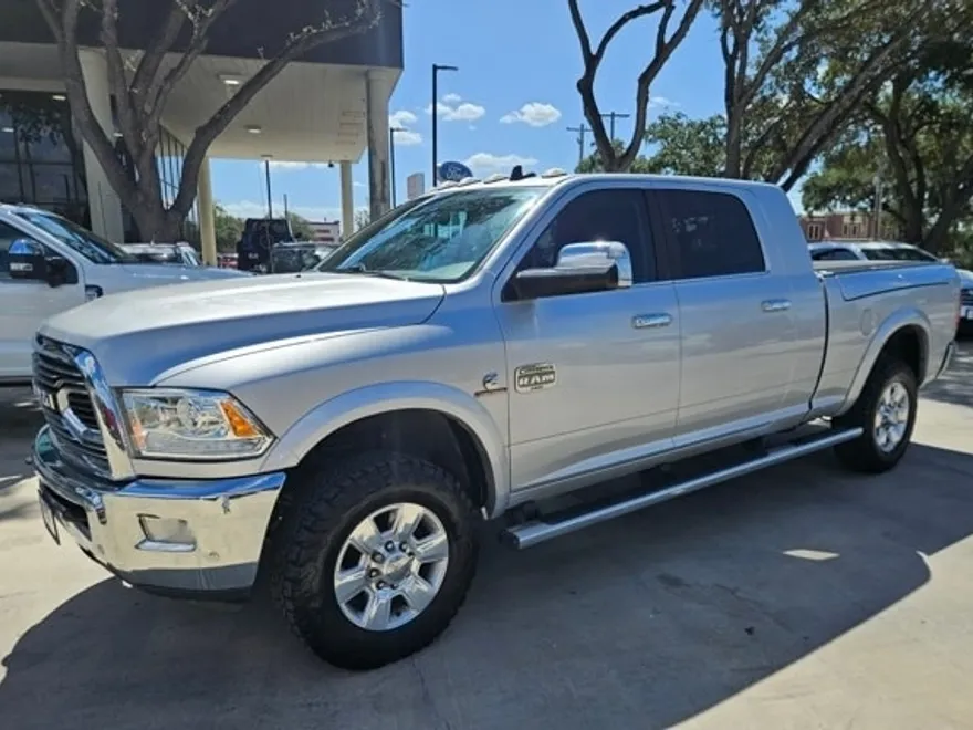 2017 Ram 2500 Longhorn photo 1