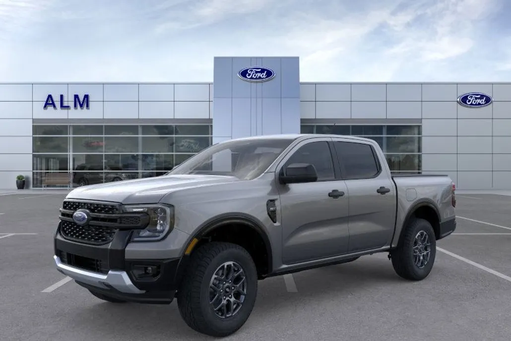2025 Ford Ranger XLT photo 1