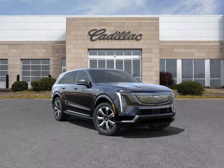 2025 Cadillac Escalade IQ Luxury photo 1