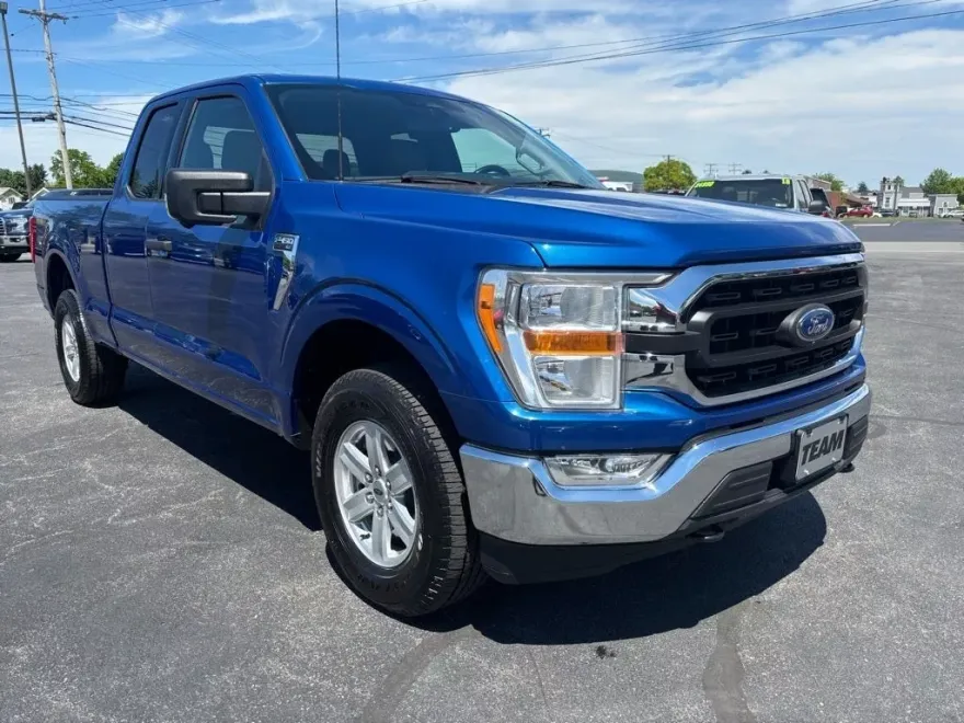 2022 Ford F-150 XL photo 1