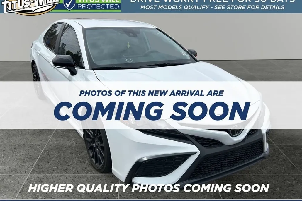 2023 Toyota Camry SE photo 1