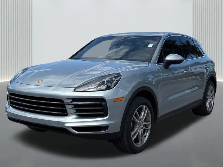 2022 Porsche Cayenne Base photo 1