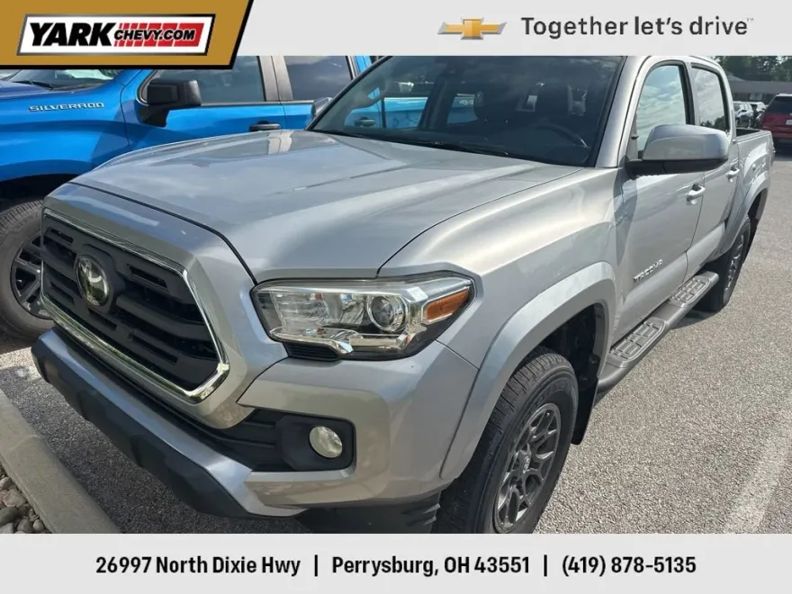 2018 Toyota Tacoma SR photo 1