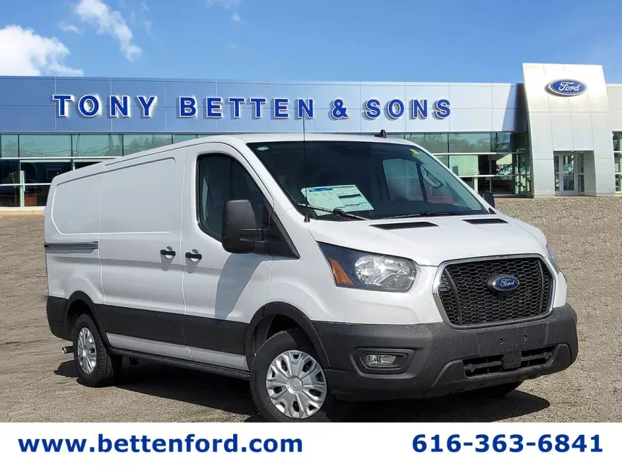 2025 Ford Transit photo 1