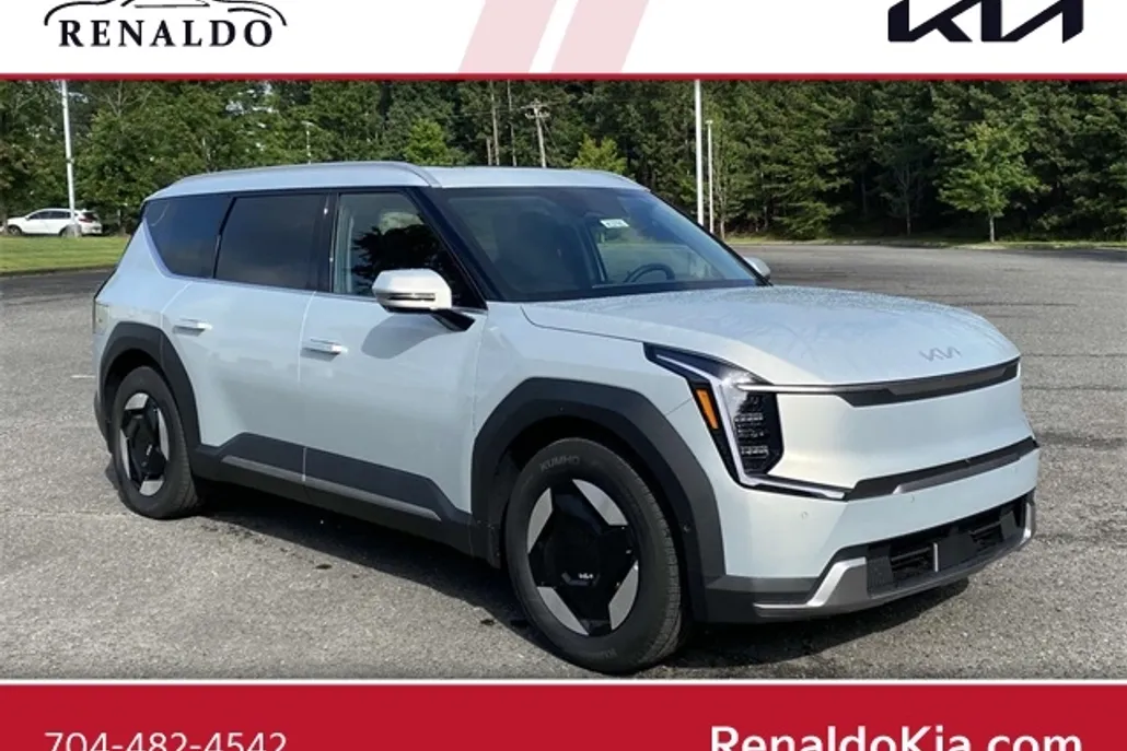 2026 Kia EV9 Wind photo 1