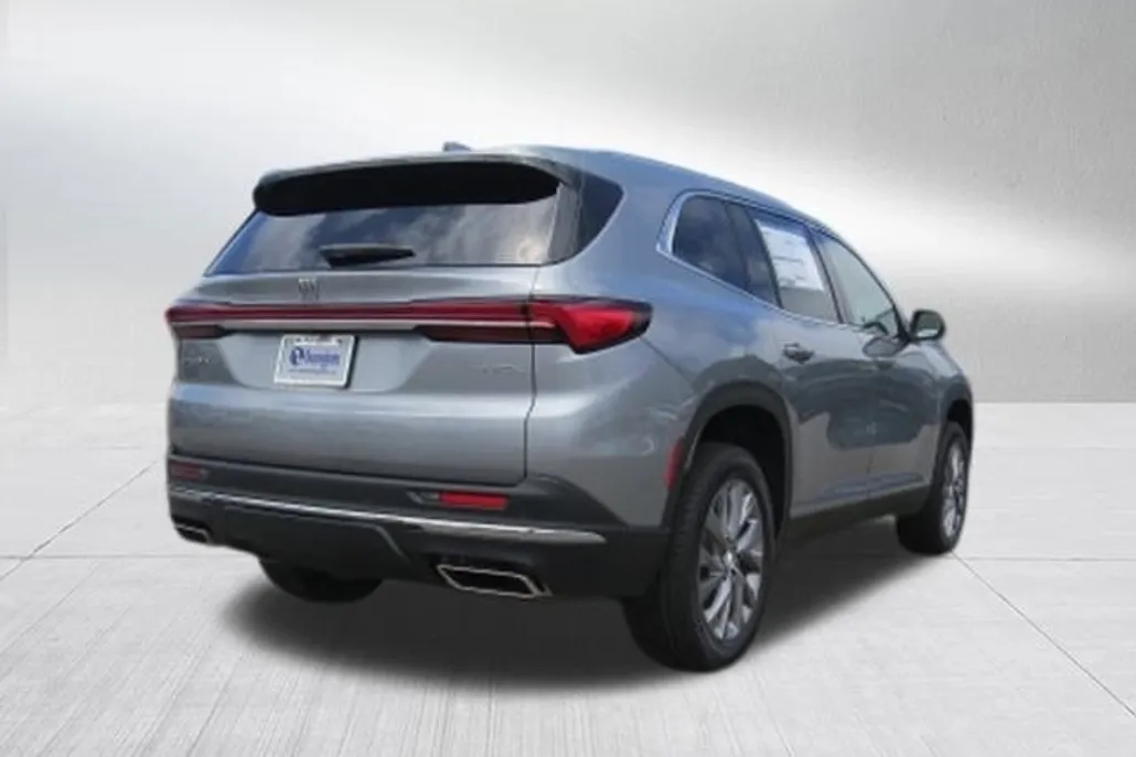 2025 Buick Enclave Preferred photo 1