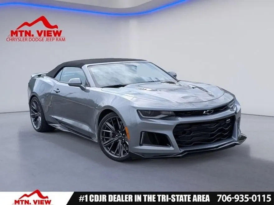 2022 Chevrolet Camaro ZL1 photo 1
