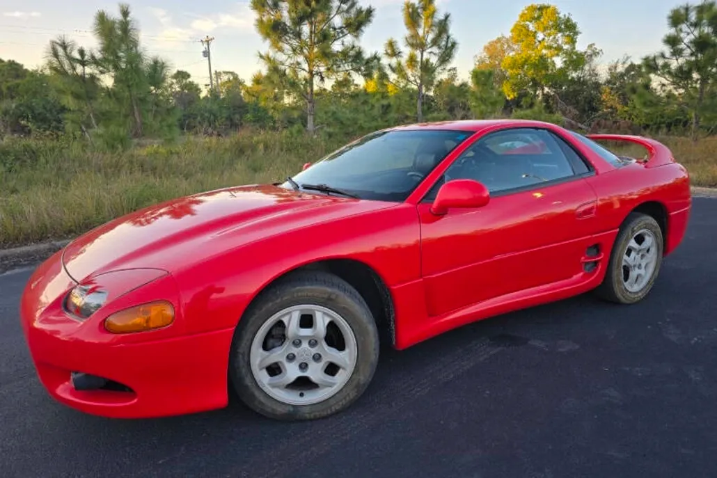 1998 Mitsubishi 3000GT photo 1