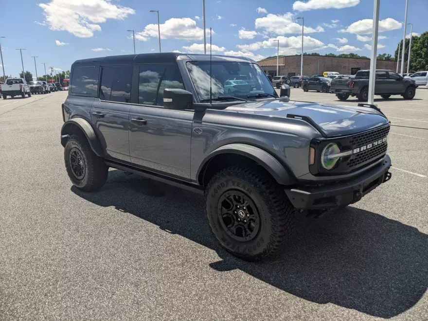 2024 Ford Bronco Wildtrak photo 1