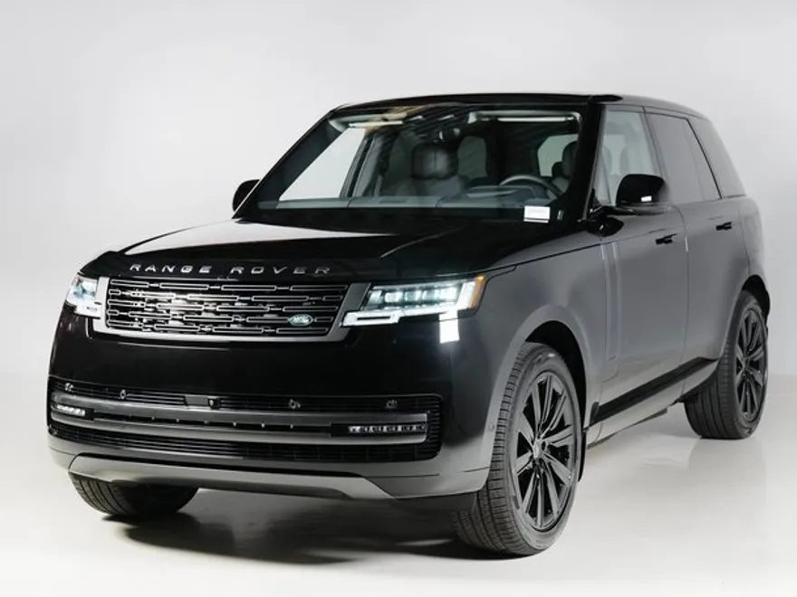 2025 Land Rover Range Rover SE photo 1