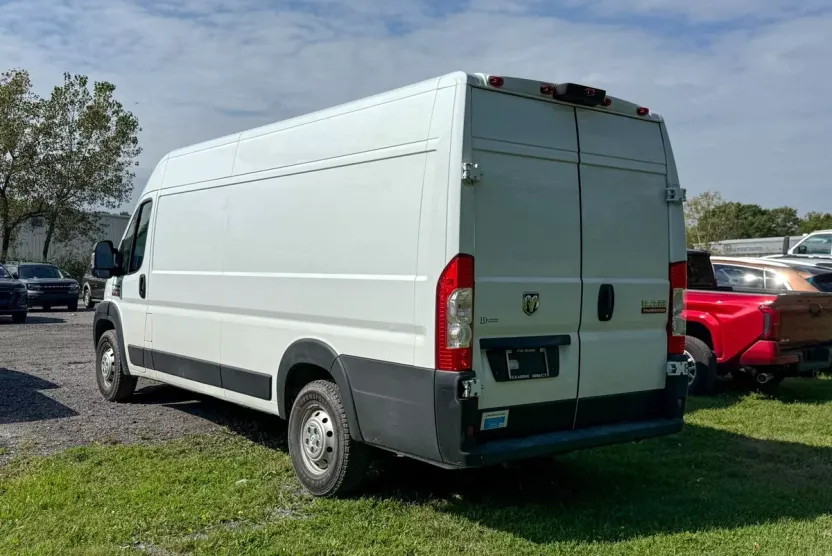 2021 Ram ProMaster 3500 Cargo Van photo 1