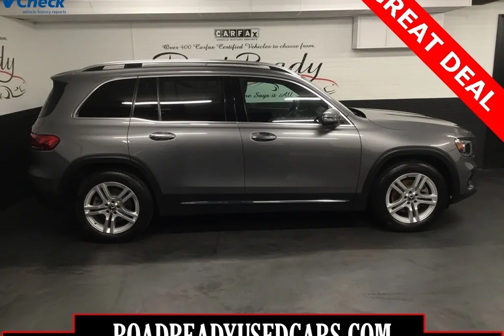 2020 Mercedes Benz GLB 250 4MATIC photo 1
