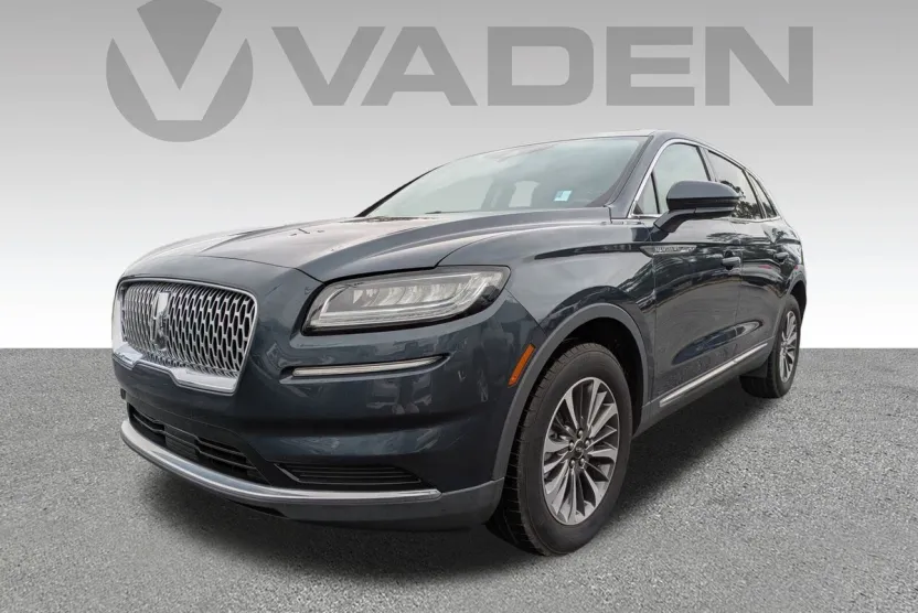 2022 Lincoln Nautilus Standard photo 1
