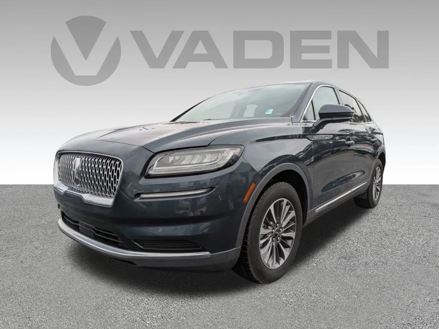 2022 Lincoln Nautilus Standard photo 1