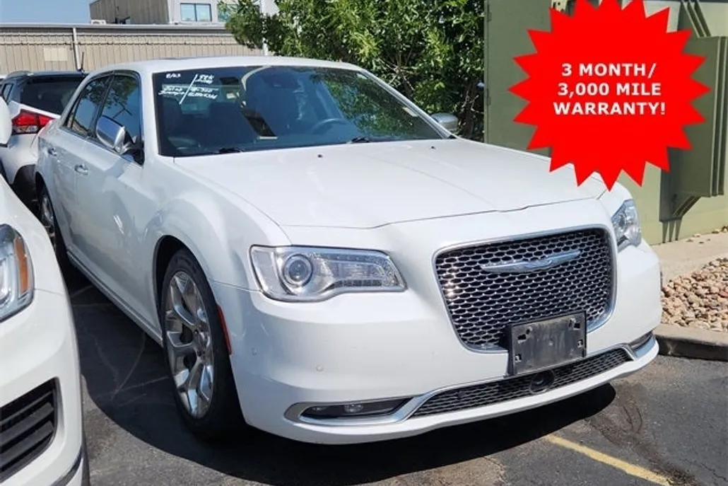 2018 Chrysler 300 C photo 1
