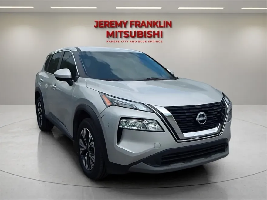 2023 Nissan Rogue SV photo 1
