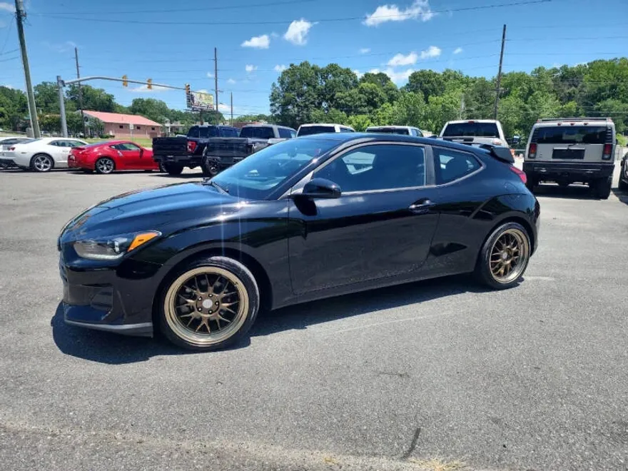2019 Hyundai Veloster 2.0L Premium photo 1
