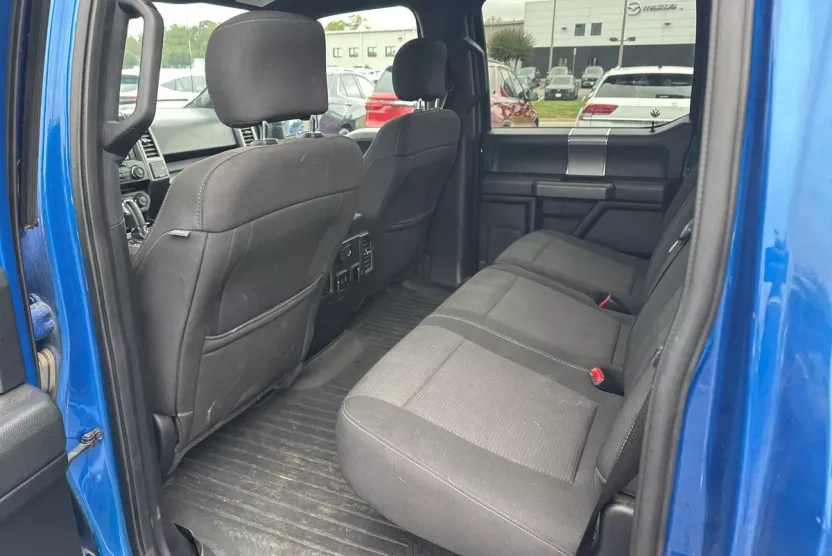 2017 Ford F-150 XLT photo 1
