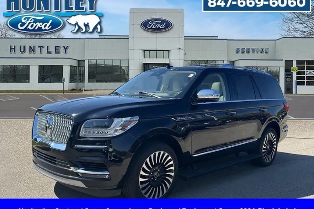 2021 Lincoln Navigator Black Label photo 1