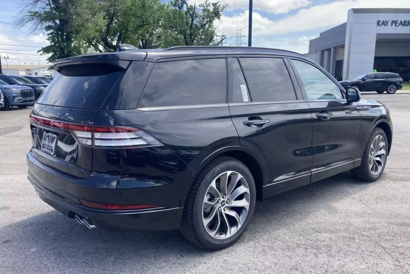 2025 Lincoln Aviator Premiere photo 1