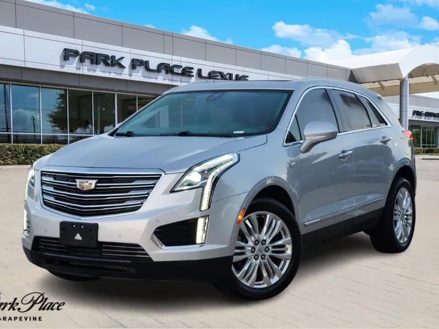 2019 Cadillac XT5 Premium Luxury photo 1