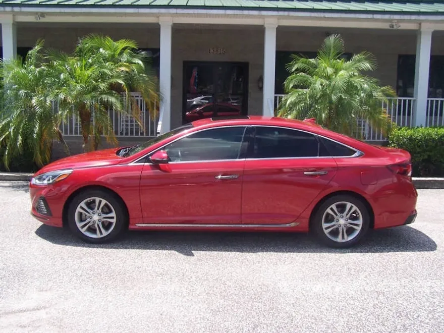 2018 Hyundai Sonata Sport photo 1