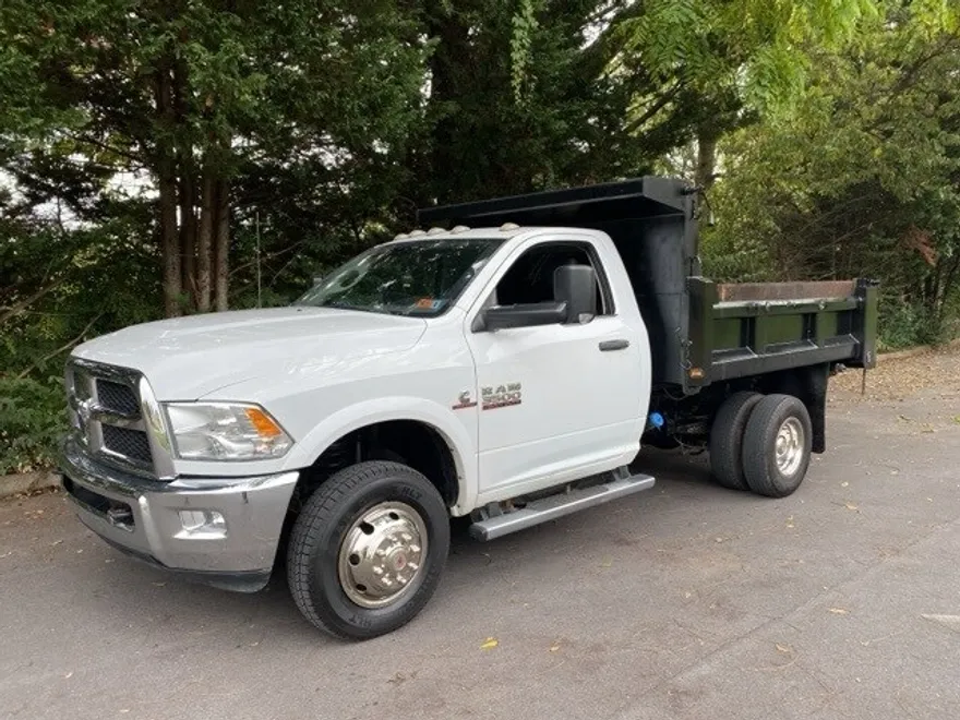 2015 Ram 3500 Tradesman photo 1