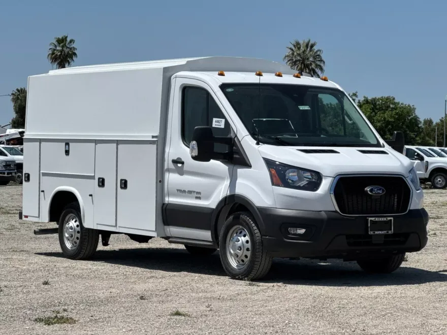 2024 Ford Transit photo 1