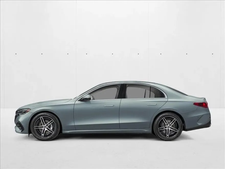 2026 Mercedes Benz E 450 4MATIC Sedan photo 1
