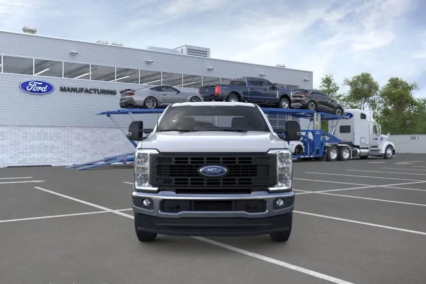 2026 Ford F-250 photo 1