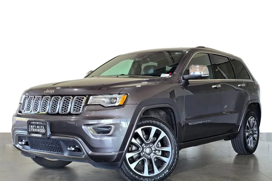2017 Jeep Grand Cherokee Overland photo 1