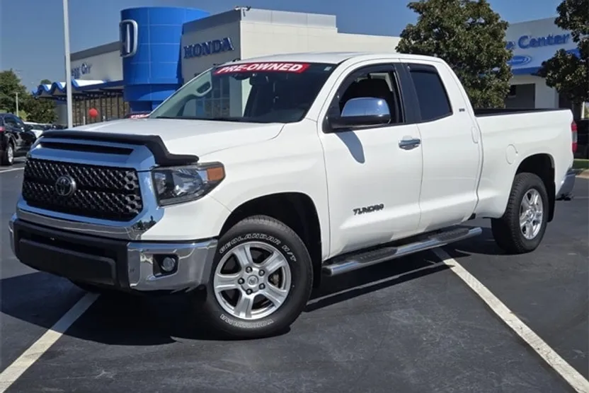2019 Toyota Tundra SR5 Grade photo 1