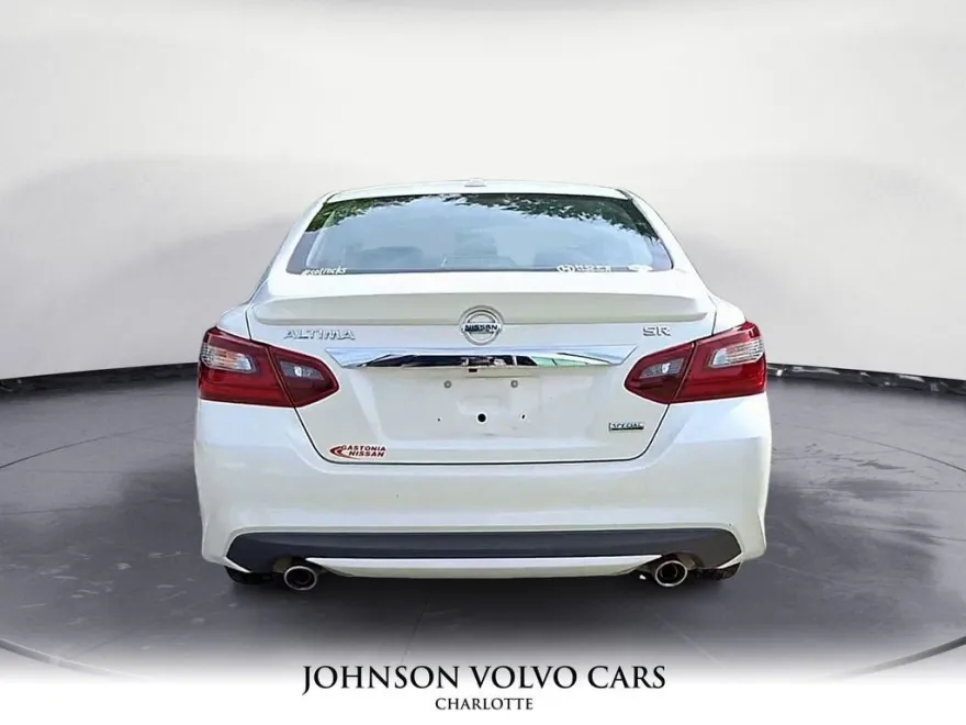 2018 Nissan Altima 2.5 SR photo 1