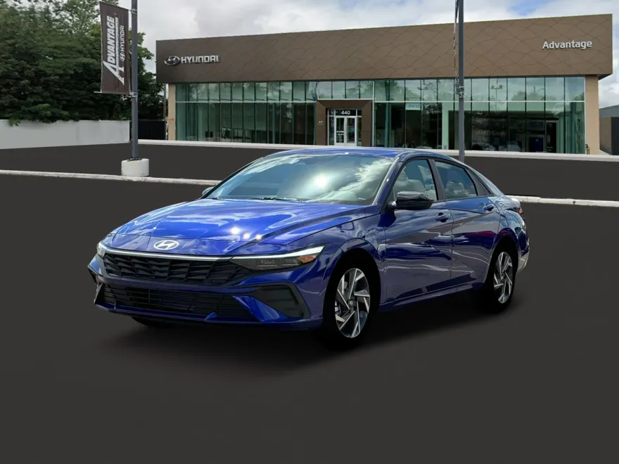 2025 Hyundai Elantra SEL Sport photo 1