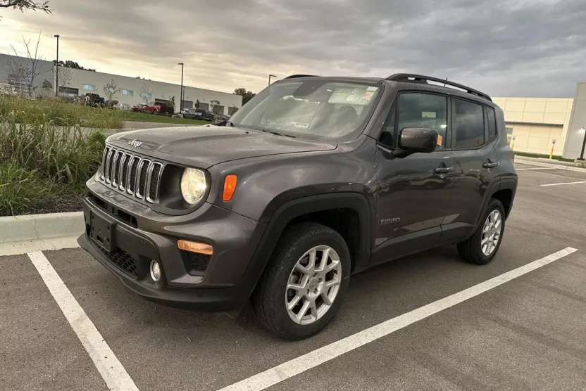 2019 Jeep Renegade Latitude photo 1