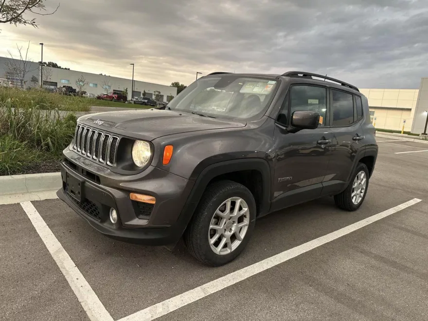 2019 Jeep Renegade Latitude photo 1