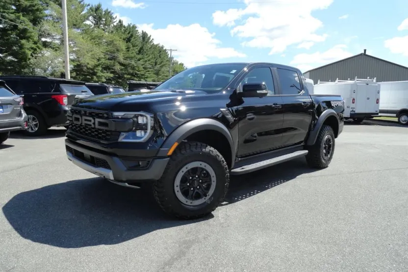 2025 Ford Ranger Raptor photo 1