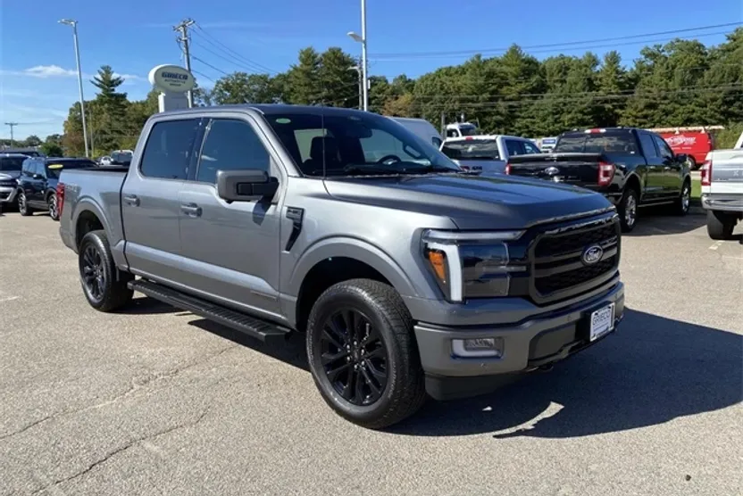 2024 Ford F-150 Lariat photo 1