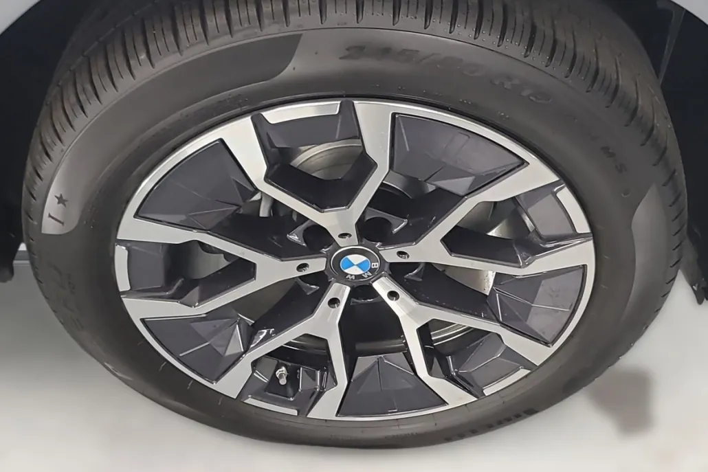 2025 Bmw X3 30x Drive photo 1