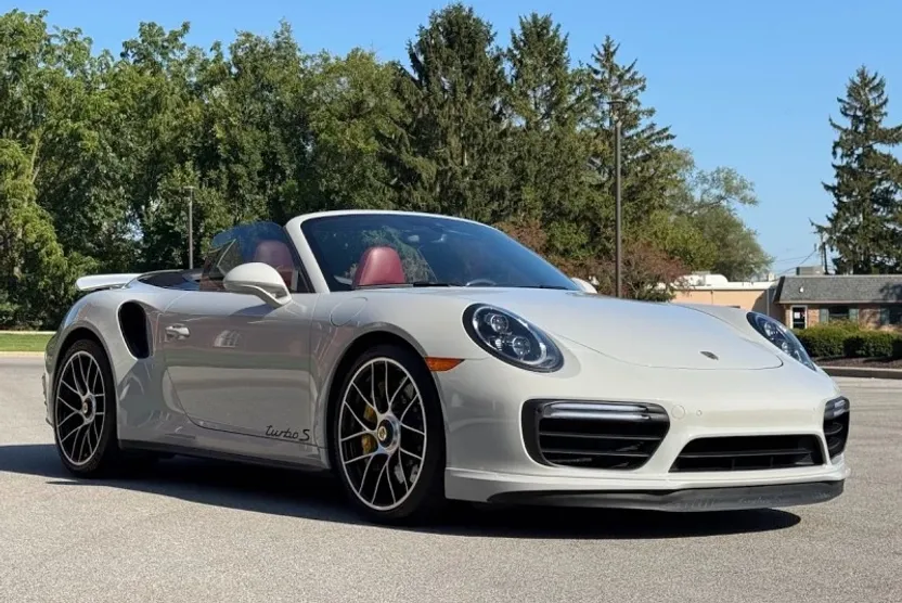 2019 Porsche 911 Turbo photo 1