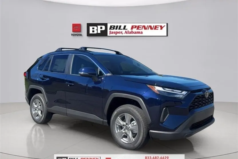 2025 Toyota RAV4 XLE photo 1