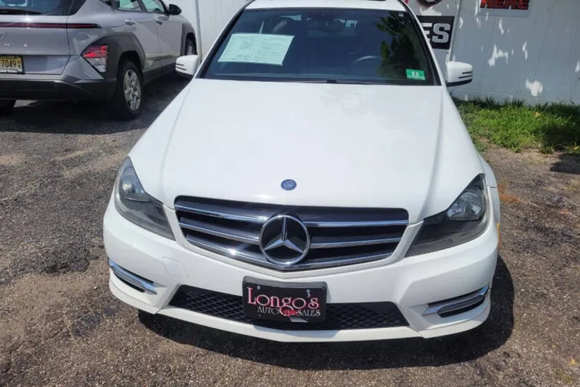 2014 Mercedes Benz C 300 Luxury 4MATIC photo 1