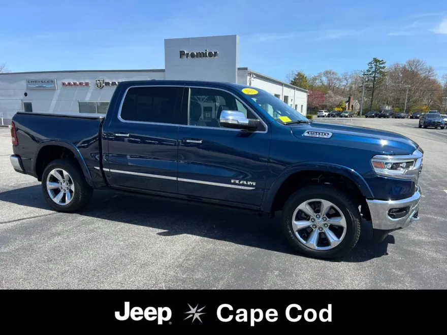 2022 Ram 1500 Limited photo 1
