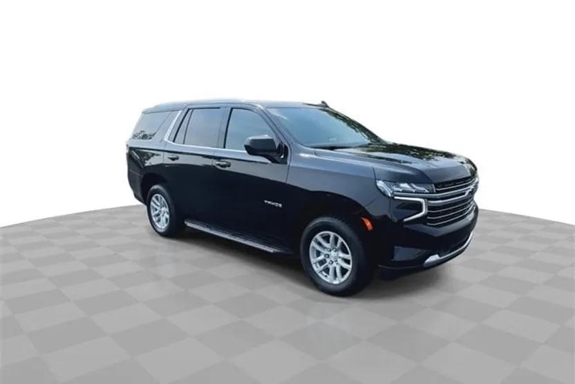 2023 Chevrolet Tahoe LT photo 1