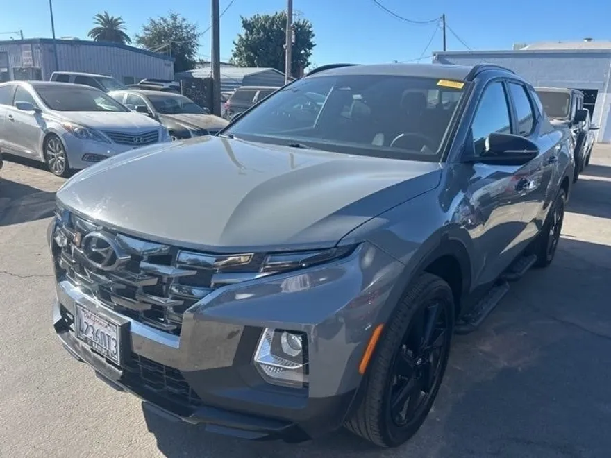 2023 Hyundai Santa Cruz Night photo 1